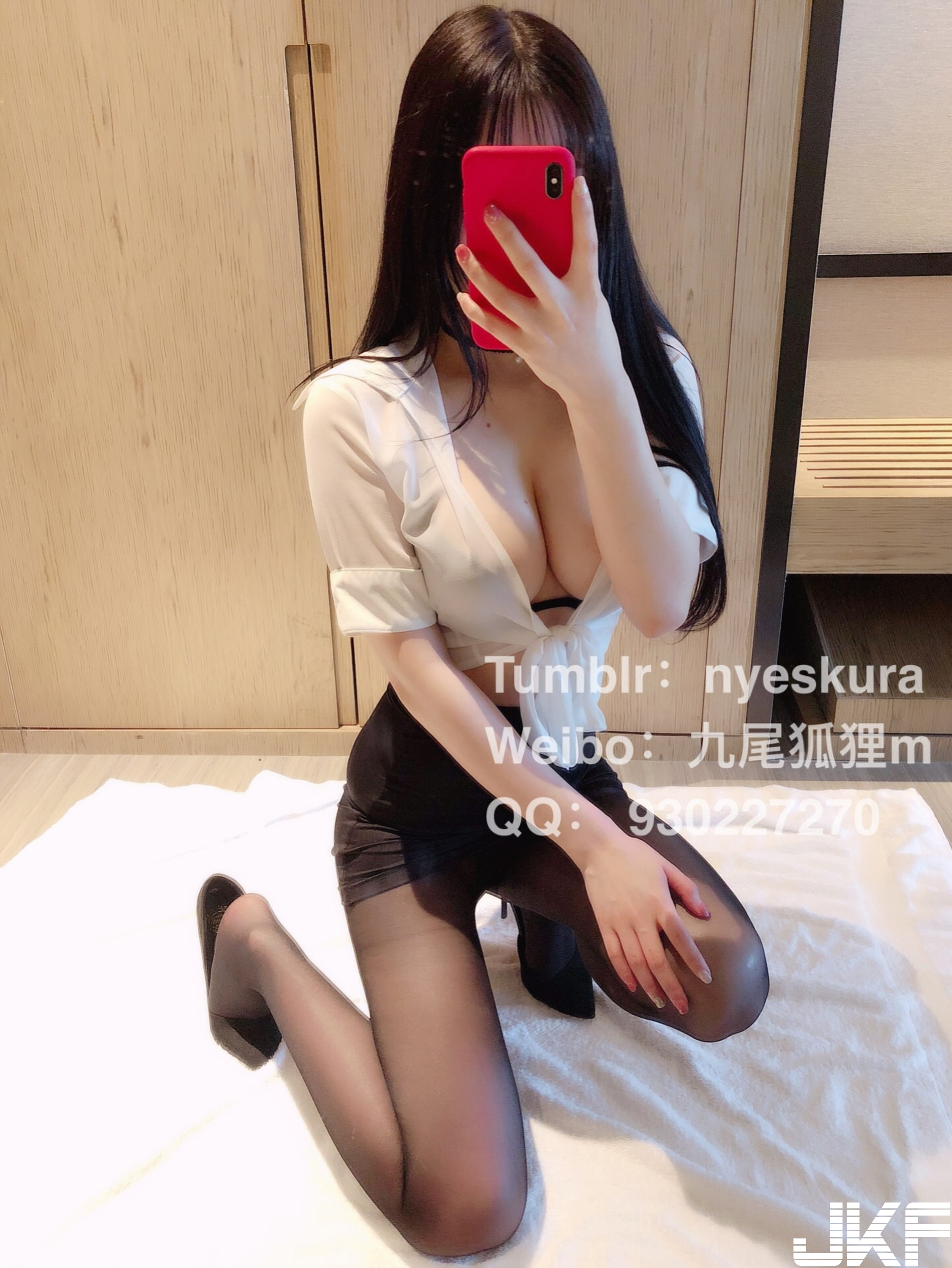 【网路收集系列】网红九尾狐狸m 职业OL无圣光大尺度VIP福利帖【60P】