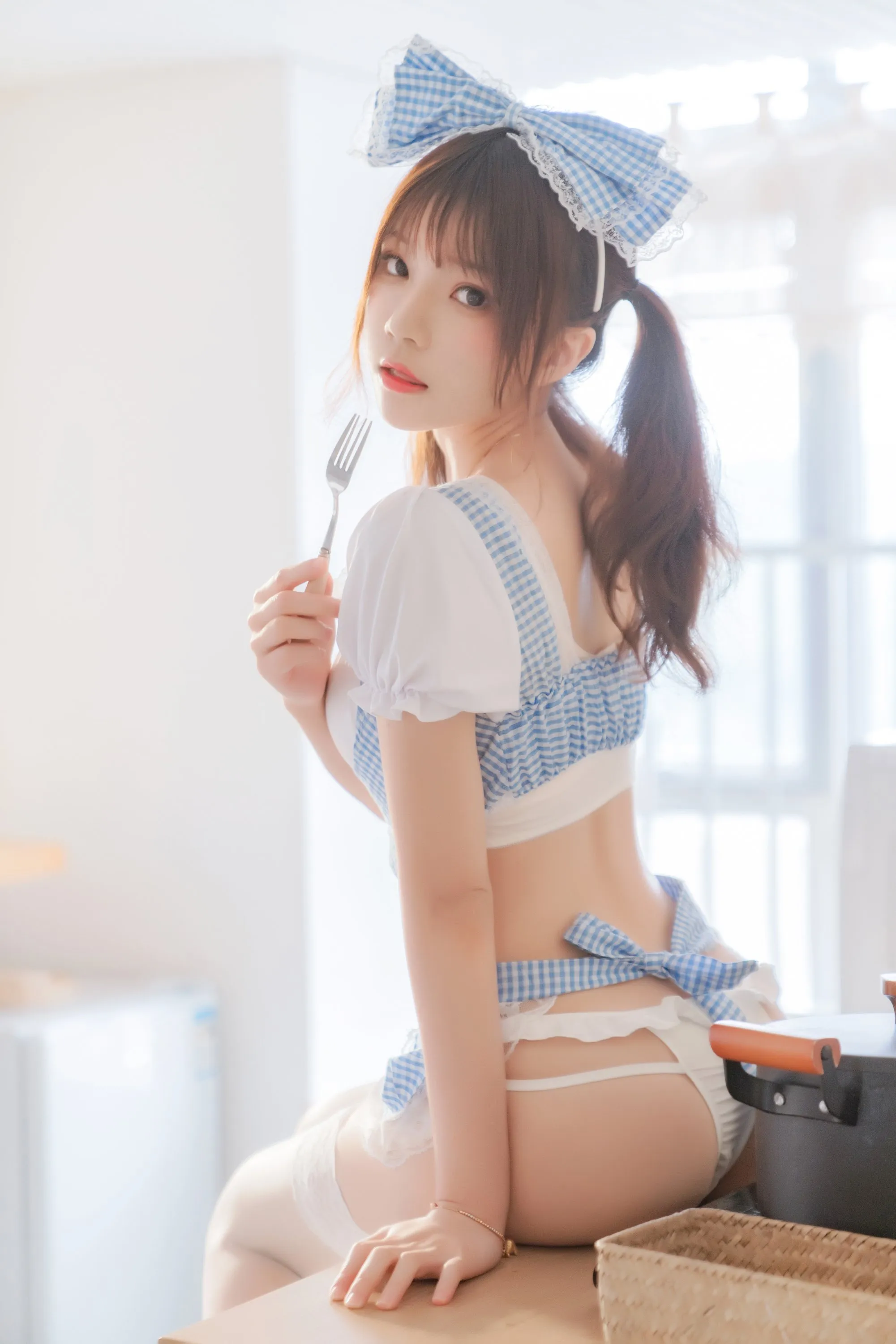 【网路收集系列】福利姬 樱桃喵《 你的专属小娇妻 》VIP福利帖【39P】