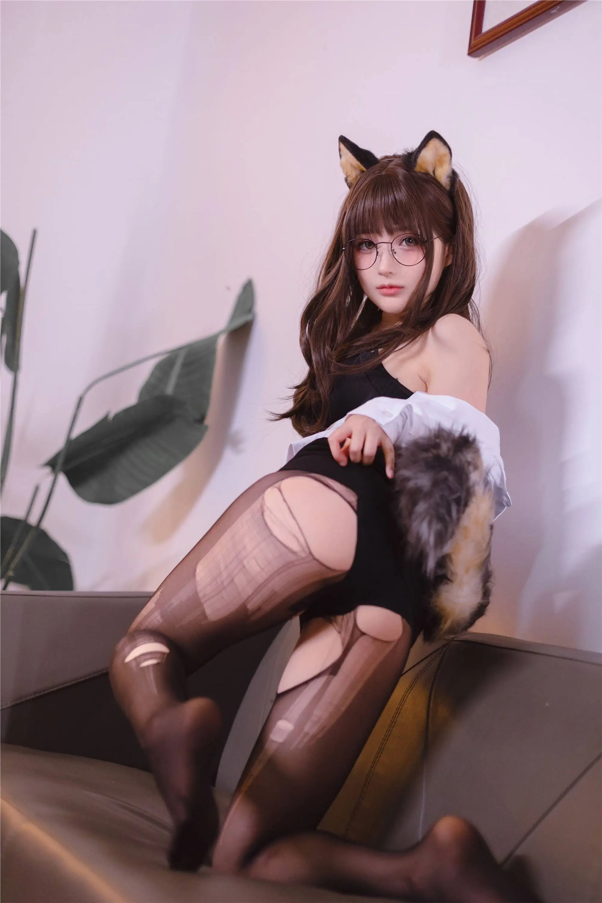 【网路收集系列】福利姬 桜井宁宁《 柴犬秘书 》VIP福利帖【58P】