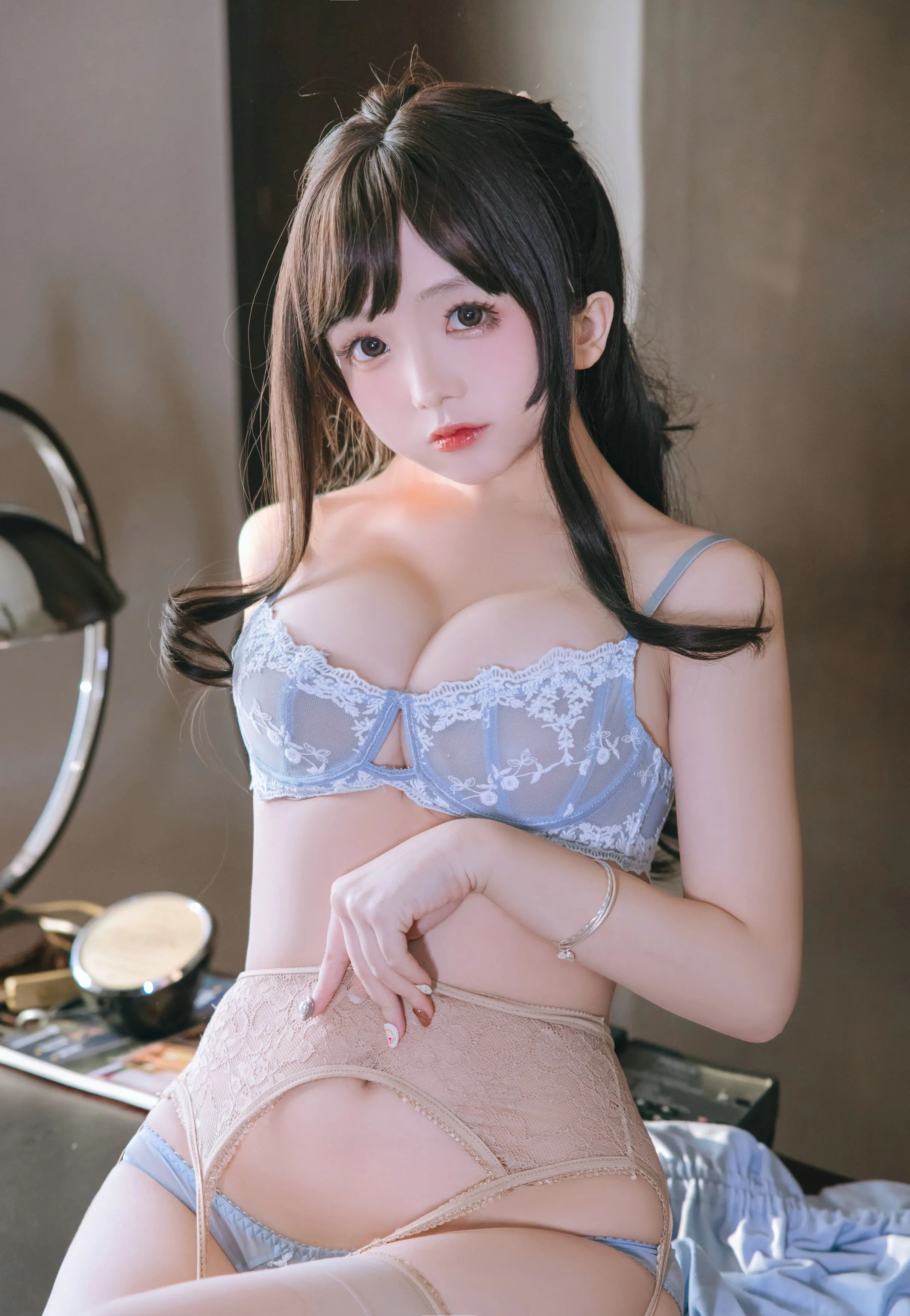 【网路收集系列】福利姬 日奈娇 《 包臀裙女秘书 》VIP福利帖【105P】